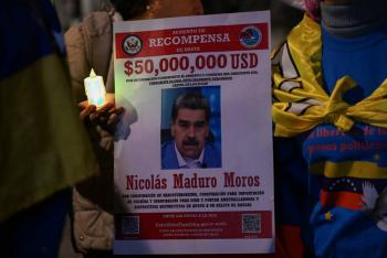 Maduro confirma conversaci&oacute;n 