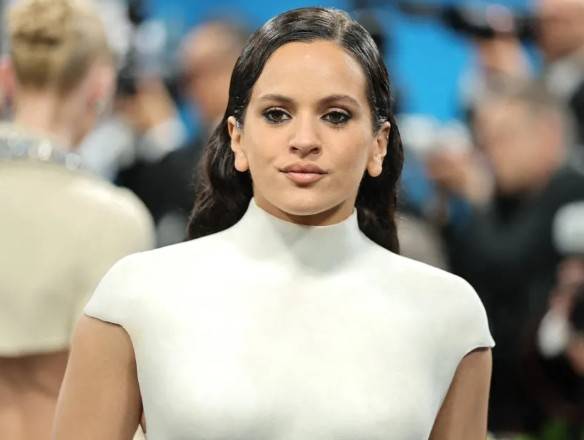 Rosal&iacute;a anuncia gira mundial “Lux” con tres fechas en M&eacute;xico en agosto de 2026