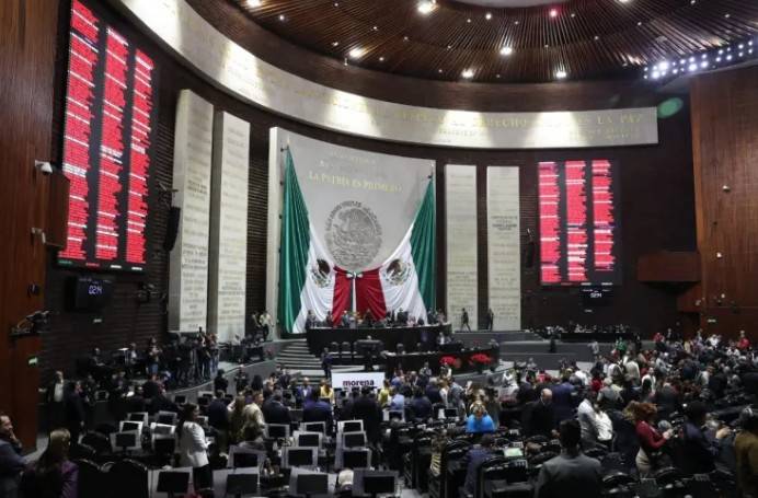 Cámara de Diputados aprueba Ley General de Aguas tras debate de 24 horas