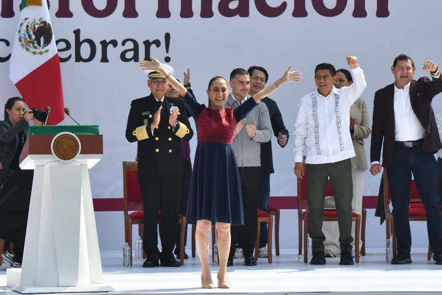 Sheinbaum afirma que “Hoy más que nunca México avanza con dignidad, justicia y unidad”
