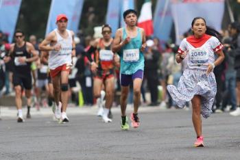M&aacute;s de 7 mil corredores participan en el Medio Marat&oacute;n “Ra&iacute;ces de Fuego” en la CDMX