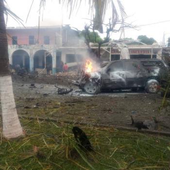 Explosi&oacute;n de coche bomba en Michoac&aacute;n provoca condenas de la oposici&oacute;n