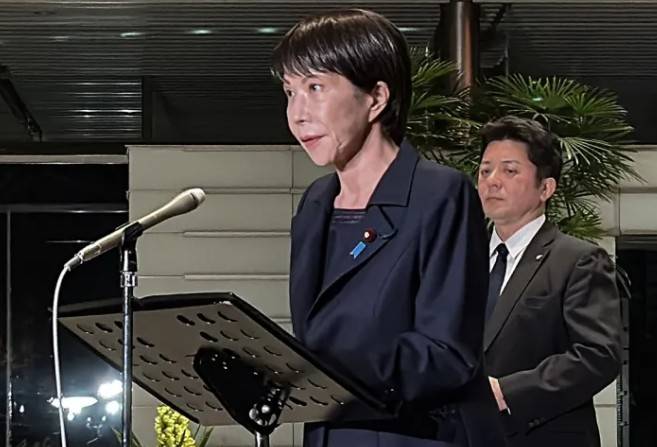 Jap&oacute;n levanta la alerta de tsunami tras sismo de magnitud 7.6