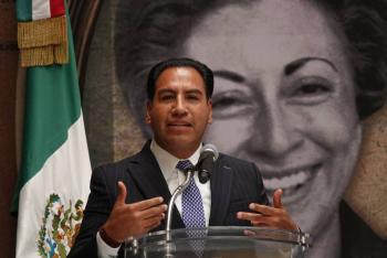 Eduardo Ram&iacute;rez presenta avances de su primer a&ntilde;o de gobierno en Chiapas