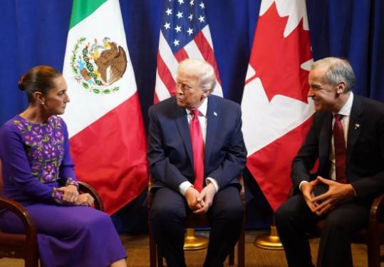 De qué se habló durante el encuentro informal entre Sheinbaum, Trump y Carney