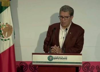 Posible periodo extraordinario en enero si se env&iacute;a la iniciativa de reforma electoral, dice Monreal