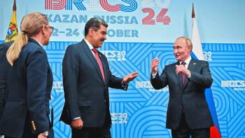 Putin respalda a Maduro y afirma que Venezuela merece respeto absoluto