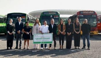 Jalisco incorpora 100 camiones Mercedes Benz para modernizar el transporte p&uacute;blico del AMG