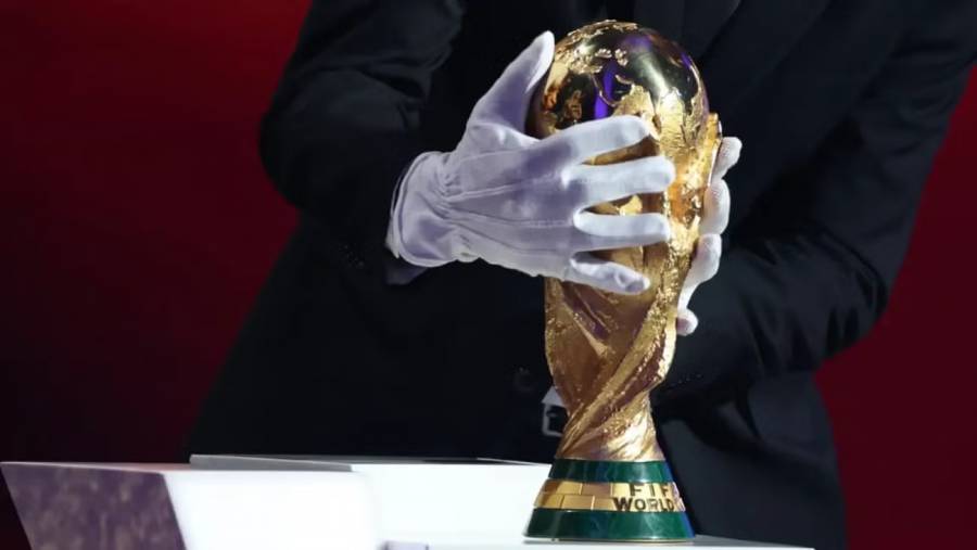 Aficionados ingleses denuncian a FIFA por precios excesivos en boletos del Mundial 2026