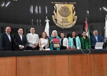 Entregan Premio Estatal de Ciencia y Tecnolog&iacute;a 2025 y reconocen edici&oacute;n 2024 en Baja California Sur