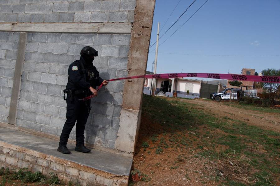 Polic&iacute;as estatales resultan heridos tras ser arrollados en la carretera M&eacute;xico-Nogales