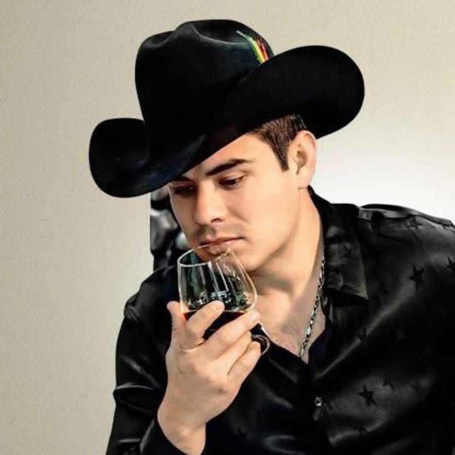 ALFREDO OLIVAS ANUNCIA PARO INDEFINIDO DE LOS ESCENARIOS TRAS SUS SHOWS DE ESTE FIN DE SEMANA EN LA CDMX
