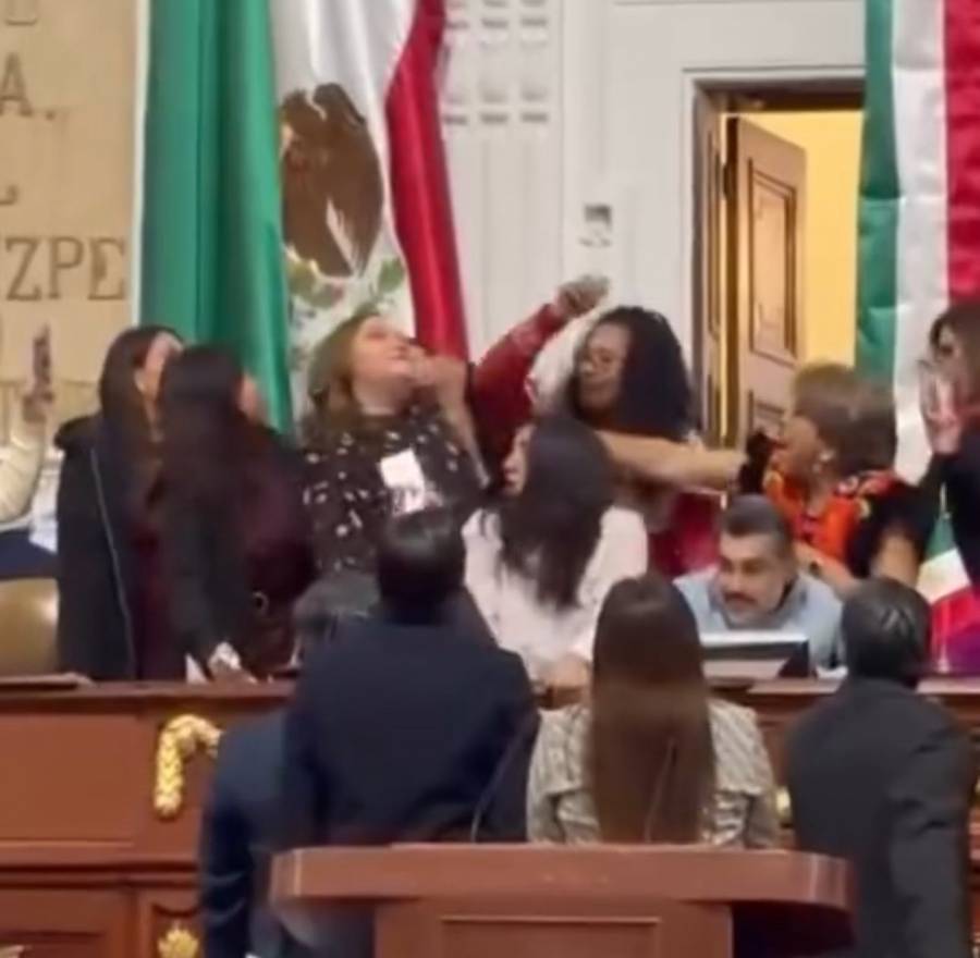 Sheinbaum condena violencia en el Congreso de CDMX