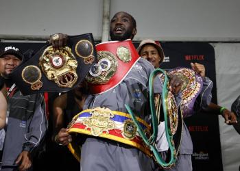 El invicto Terence Crawford, vencedor de Canelo, anuncia su retiro