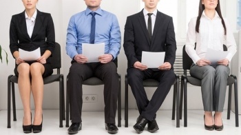 El lenguaje corporal en el trabajo: herramienta clave para proyectar confianza y mejorar relaciones profesionales