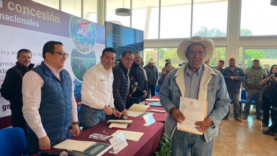 Conagua entrega títulos de concesión de agua y brinda certeza jurídica a productores de Zacatecas