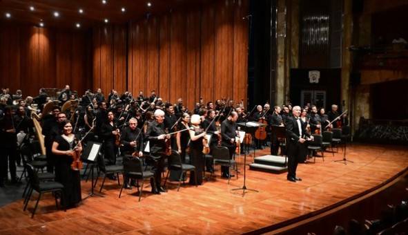 Orquesta Sinf&oacute;nica Nacional concluye Temporada 2025 con conciertos agotados y 32 programas innovadores