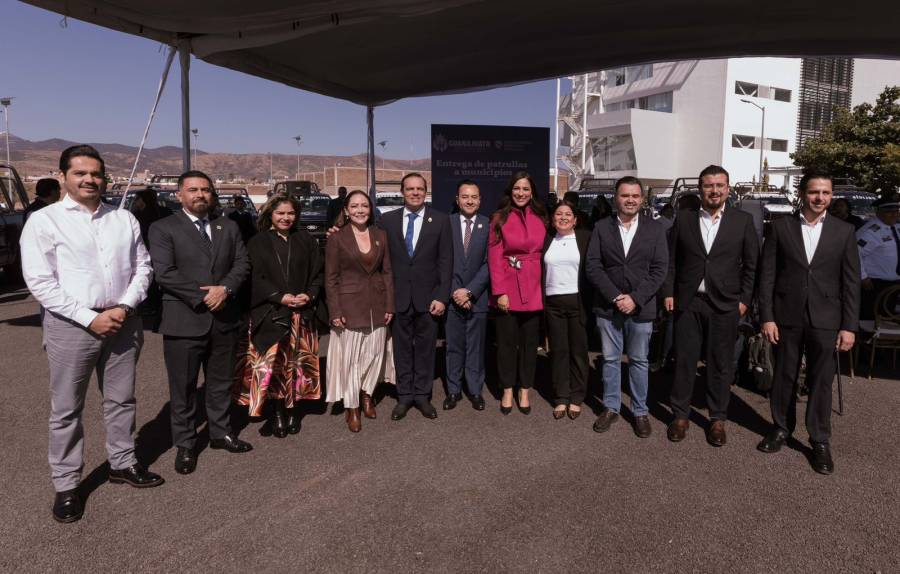 Guanajuato refuerza seguridad con entrega de 22 patrullas a 14 municipios