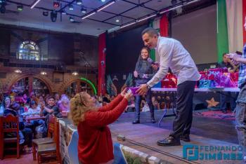 Fernando Jim&eacute;nez y Redes Vecinales en Movimiento fortalecen v&iacute;nculos con vecinos de la Cuauht&eacute;moc