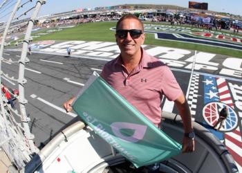 Muere expiloto de NASCAR Greg Biffle y su familia en un accidente de avi&oacute;n