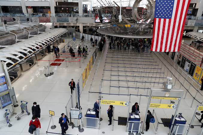 Estados Unidos implementará sistema biométrico obligatorio en aeropuertos a partir del 26 de diciembre de 2025