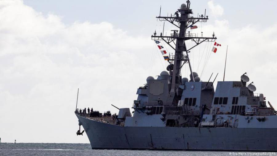 Guardia Costera persigue barco petrolero en el Caribe