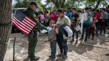 Estados Unidos ofrece 3 mil d&oacute;lares y vuelo gratuito a indocumentados para regresar a su pa&iacute;s
