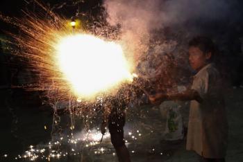 Autoridades capitalinas llaman a celebrar sin pirotecnia para proteger la salud y el medio ambiente