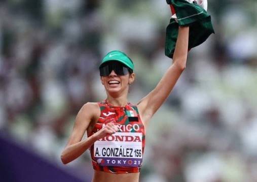 Alegna Gonz&aacute;lez culmina 2025 con subcampeonato mundial y doble galard&oacute;n deportivo