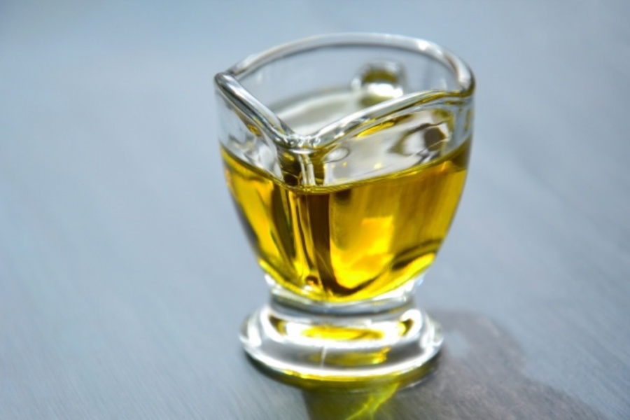 Diferencias entre aceites de cocina: cu&aacute;l usar para fre&iacute;r y cu&aacute;l para aderezar