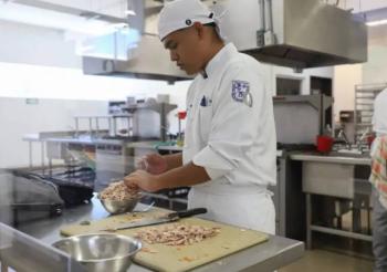 Promueve la UAQ pr&aacute;cticas seguras para evitar enfermedades por alimentos contaminados