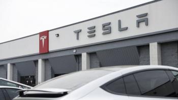 Tesla pierde liderazgo mundial en veh&iacute;culos el&eacute;ctricos en 2025 frente a competidores asi&aacute;ticos