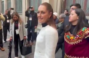 Sismo interrumpe la ma&ntilde;anera en Palacio Nacional