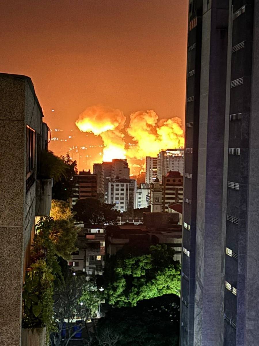 Explosiones sacuden Caracas en medio de tensión internacional