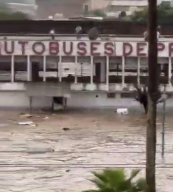 Vecinos de Poza Rica protestar&aacute;n en Palacio Nacional por irregularidades en entrega de apoyos tras inundaciones