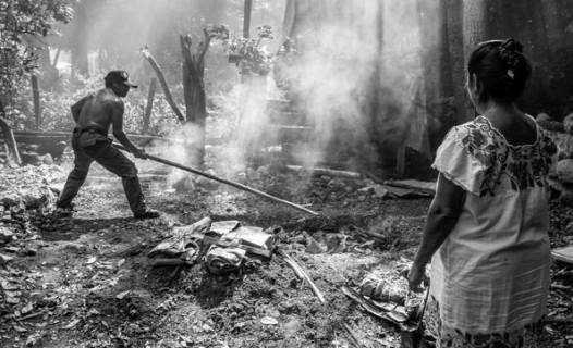 Concurso de fotograf&iacute;a etnoarqueol&oacute;gica del INAH premia im&aacute;genes que conectan el presente ind&iacute;gena con el pasado prehisp&aacute;nico