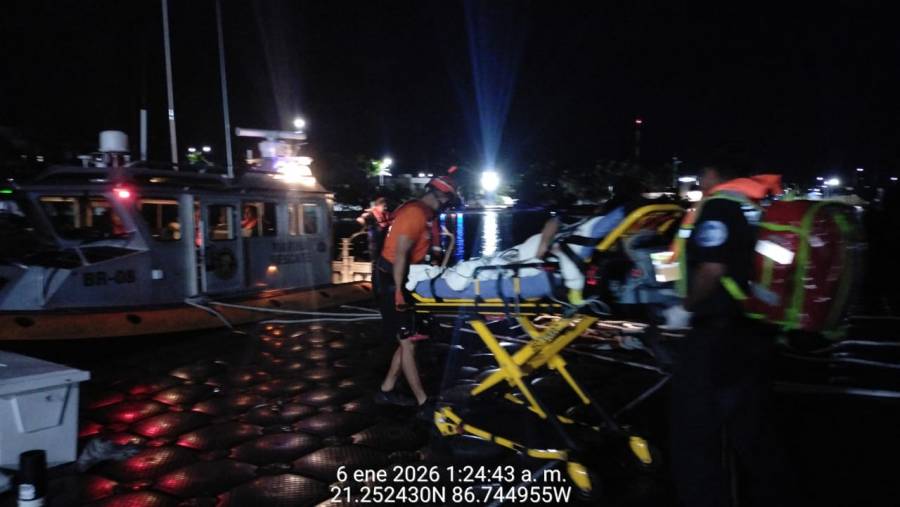 Armada de M&eacute;xico apoya traslado m&eacute;dico mar&iacute;timo desde Isla Mujeres a Puerto Ju&aacute;rez
