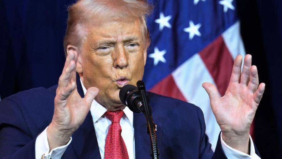 Trump propone límite del 10% en tasas de interés de tarjetas de crédito en Estados Unidos
