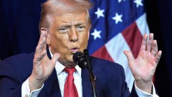 Trump propone l&iacute;mite del 10% en tasas de inter&eacute;s de tarjetas de cr&eacute;dito en Estados Unidos