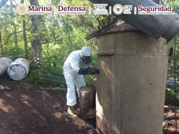 Marina desmantela narcolaboratorios de metanfetamina en Durango, Sinaloa y Michoac&aacute;n