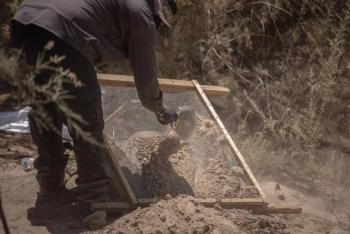 Localizan fosas clandestinas con nueve cuerpos en Mexicali
