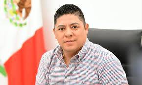 Ricardo Gallardo veta ‘Ley Esposa’ en San Luis Potosí