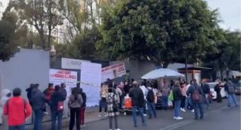 Maestros de la SNTE bloquean Avenida Universidad y generan afectaciones viales en Benito Ju&aacute;rez