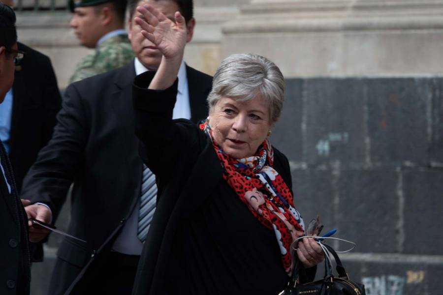 Alicia Bárcena representará a México en el Foro Económico Mundial de Davos