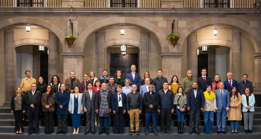 Gobernadora Delfina Gómez convoca a Presidentes Municipales, Diputados Locales y Federales del EdoMéx; llama a la gobernabilidad y a la Coordinación