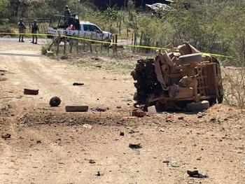 Adulto mayor muere tras explosi&oacute;n de mina casera en Michoac&aacute;n