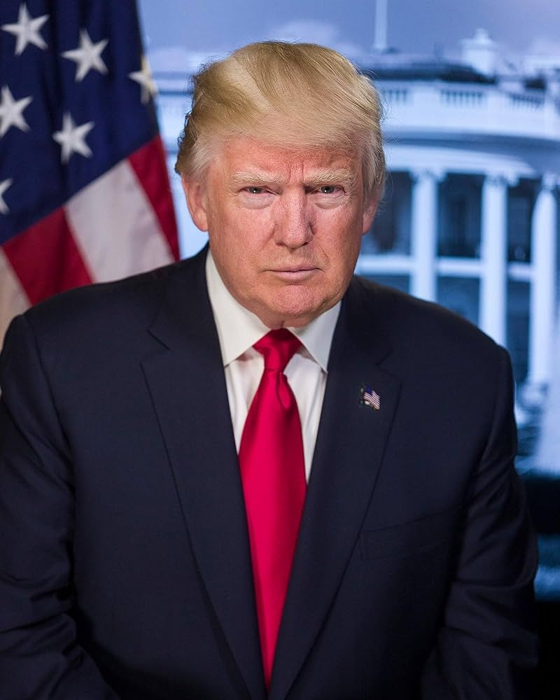 Trump presiona con aranceles para comprar Groenlandia; Macron califica la medida de “inaceptable”