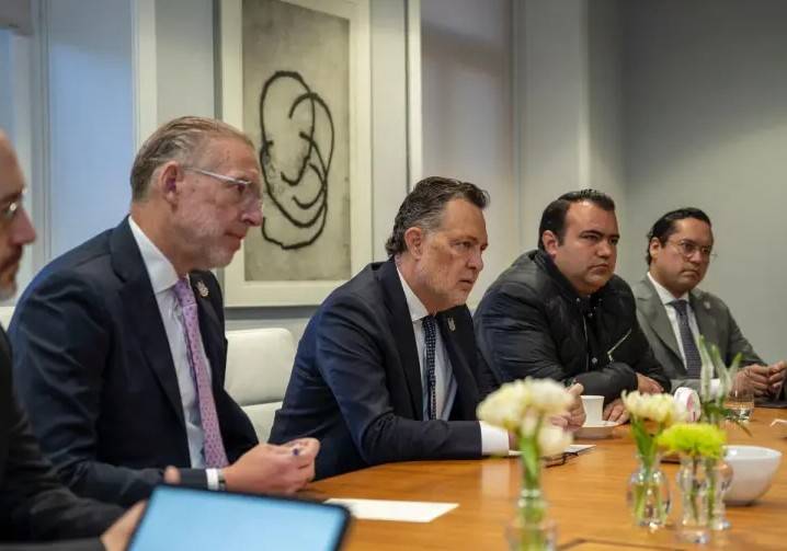 Funcionarios de Quer&eacute;taro realizan gira en Espa&ntilde;a para atrae inversiones industriales