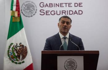 Trasladan a 37 internos de alta peligrosidad a Estados Unidos