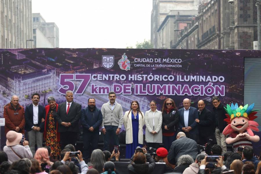 Clara Brugada presenta proyecto “Centro Histórico Iluminado” con 7 mil nuevas luminarias en CDMX